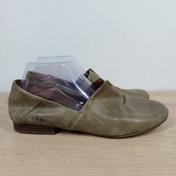 b.o.c. Loafers Womens 10M Olive Leather Slip On Comfort Casual Wear Style - Picture 5 of 10